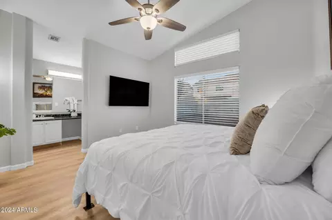 20007 N 20th Way, Phoenix, AZ 85024 photo 12