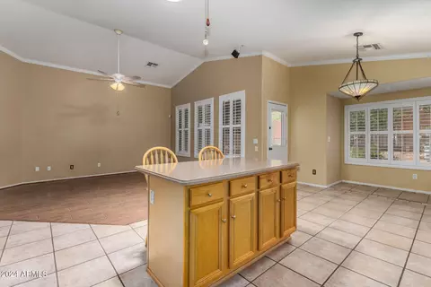 2723 E Beverly Rd, Phoenix, AZ 85042 photo 12