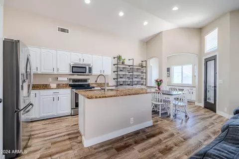 9249 E Milagro Ave, Mesa, AZ 85209 photo 7