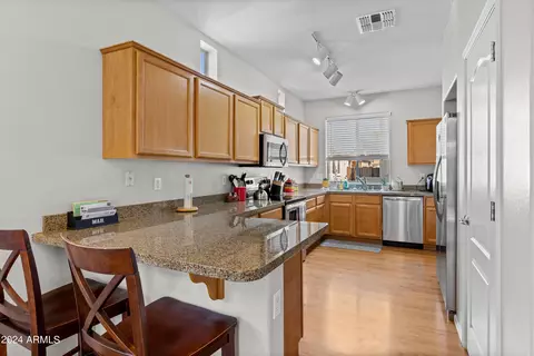 864 S Colonial Dr, Gilbert, AZ 85296 photo 13