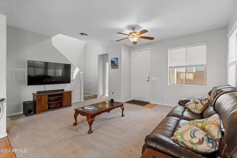 864 S Colonial Dr, Gilbert, AZ 85296 photo 8