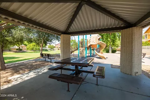 864 S Colonial Dr, Gilbert, AZ 85296 photo 39