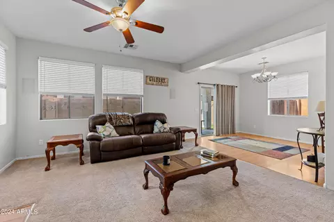 864 S Colonial Dr, Gilbert, AZ 85296 photo 10