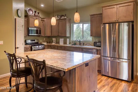 4380 W Eagle St, Show Low, AZ 85901 photo 9