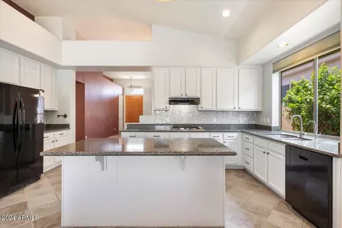 1234 Eugie Ave, Phoenix, AZ 85022 photo 2