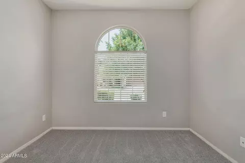 2007 E Flintlock Dr, Gilbert, AZ 85298 photo 5