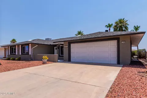 11025 W Campana Dr, Sun City, AZ 85351