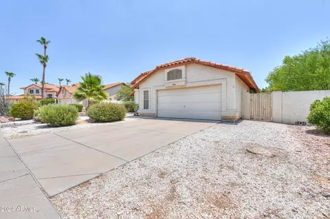 3607 E Topeka Dr, Phoenix, AZ 85050 photo 2