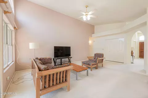 3607 E Topeka Dr, Phoenix, AZ 85050 photo 6