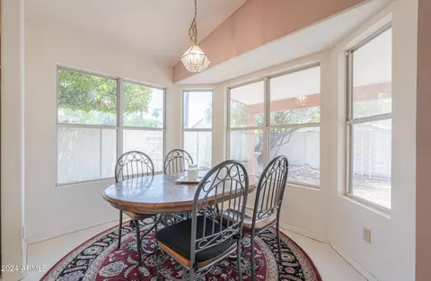 3607 E Topeka Dr, Phoenix, AZ 85050 photo 11