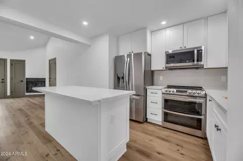 19820 N 13th Ave #205, Phoenix, AZ 85027