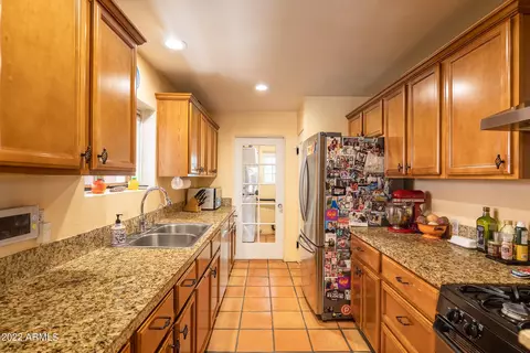 1409 E Diamond St, Phoenix, AZ 85006 photo 14