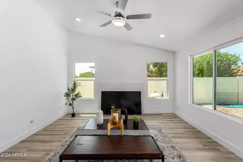 4626 E Villa Maria Dr, Phoenix, AZ 85032 photo 15