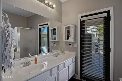 1311 E Strawberry Dr, Gilbert, AZ 85298 photo 13