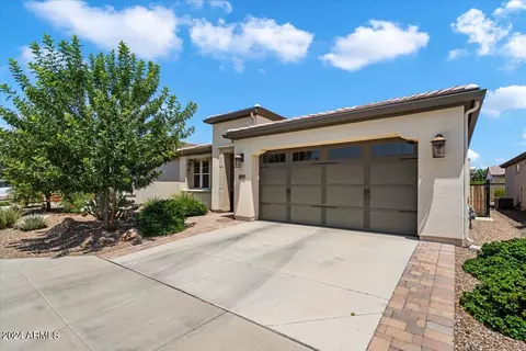 172 E Catalina Ln, Queen Creek, AZ 85140
