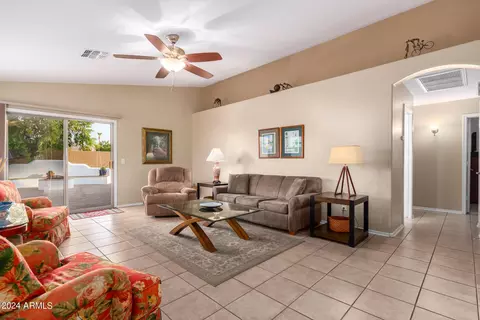 3259 E Thunderheart Trl, Gilbert, AZ 85297 photo 4