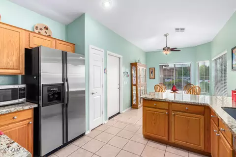 3259 E Thunderheart Trl, Gilbert, AZ 85297 photo 11