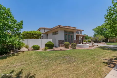 Exterior - 3088 E Morrison Ranch Pkwy, Gilbert, AZ 85296 photo 4 of 27