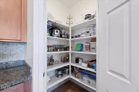 2313 E Beautiful Ln, Phoenix, AZ 85042 photo 12