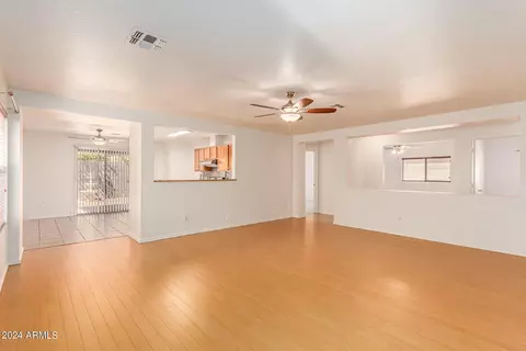 8532 E Kiowa Ave, Mesa, AZ 85209 photo 4