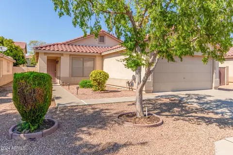 8532 E Kiowa Ave, Mesa, AZ 85209
