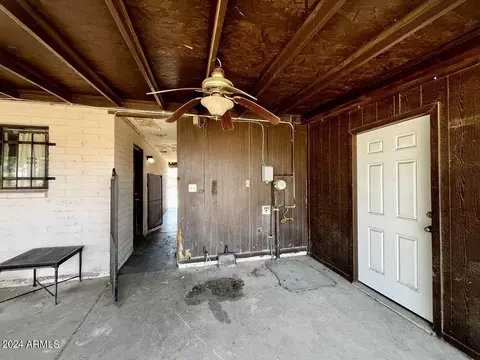 102 W Winston Dr, Phoenix, AZ 85041 photo 21