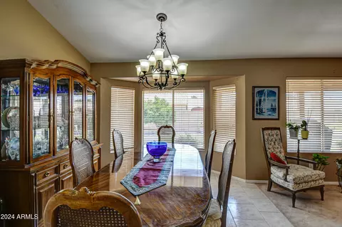 4207 E Wescott Dr, Phoenix, AZ 85050 photo 10