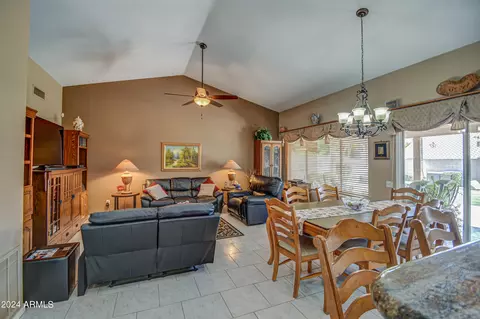 4207 E Wescott Dr, Phoenix, AZ 85050 photo 14