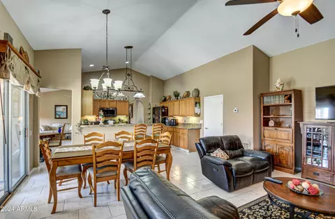 4207 E Wescott Dr, Phoenix, AZ 85050 photo 17