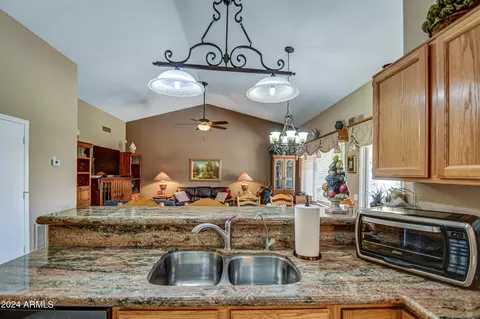4207 E Wescott Dr, Phoenix, AZ 85050 photo 27