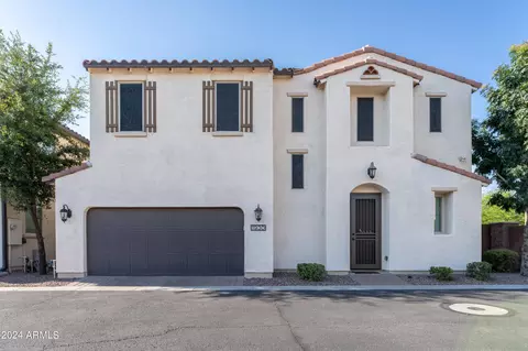 1930 S Sycamore Pl, Chandler, AZ 85286