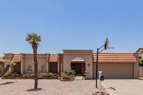 2003 E Magdalena Dr, Tempe, AZ 85283