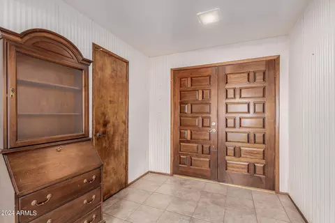 2003 E Magdalena Dr, Tempe, AZ 85283 photo 4