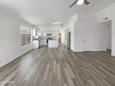 7426 E Knowles Ave, Mesa, AZ 85209 photo 23