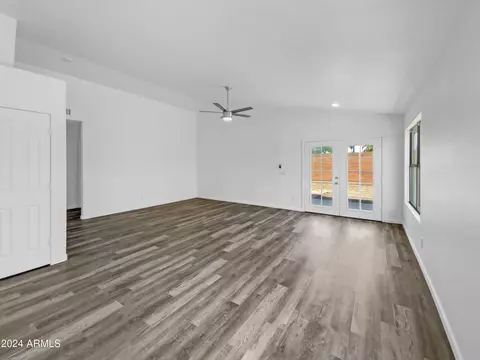7426 E Knowles Ave, Mesa, AZ 85209 photo 11