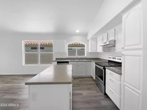 7426 E Knowles Ave, Mesa, AZ 85209 photo 9