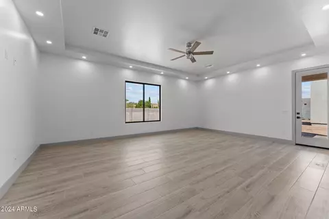 39220 N 30th Dr, Phoenix, AZ 85086 photo 24