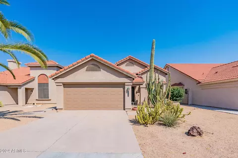 4176 E Cholla Canyon Dr, Phoenix, AZ 85044