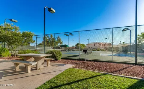 4176 E Cholla Canyon Dr, Phoenix, AZ 85044 photo 15