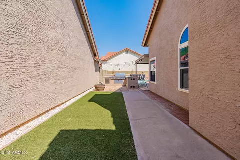 4176 E Cholla Canyon Dr, Phoenix, AZ 85044 photo 14