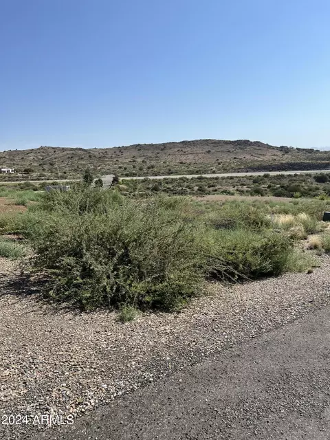 15840 E Broken Bit Rd #331, Mayer, AZ 86333 photo 18