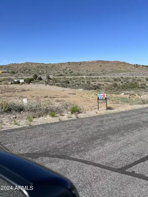 15840 E Broken Bit Rd #331, Mayer, AZ 86333 photo 8