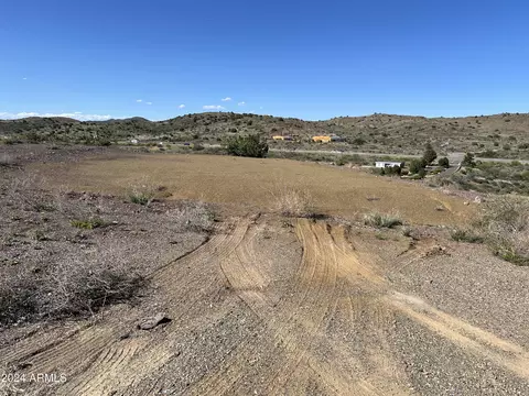 15840 E Broken Bit Rd #331, Mayer, AZ 86333 photo 4