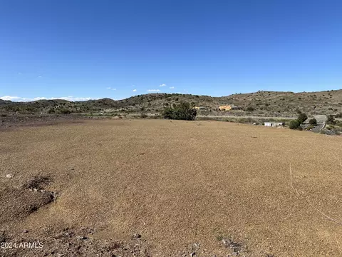 15840 E Broken Bit Rd #331, Mayer, AZ 86333 photo 7