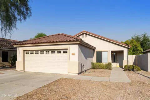 1114 N Sinova Ct, Gilbert, AZ 85234