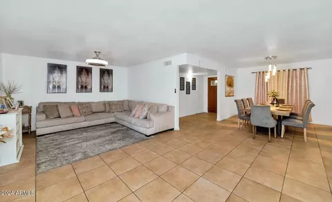 1960 E 8th St, Mesa, AZ 85203 photo 2