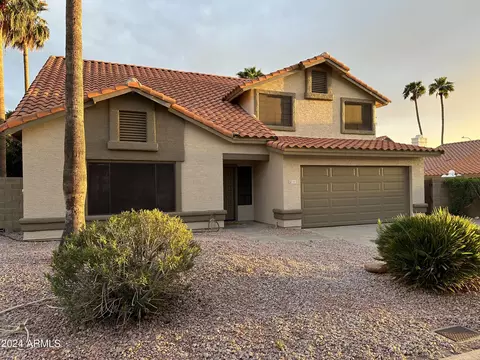 5917 E Fox Cir, Mesa, AZ 85205