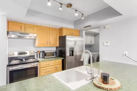 916 E Diamond Dr, Tempe, AZ 85283 photo 11