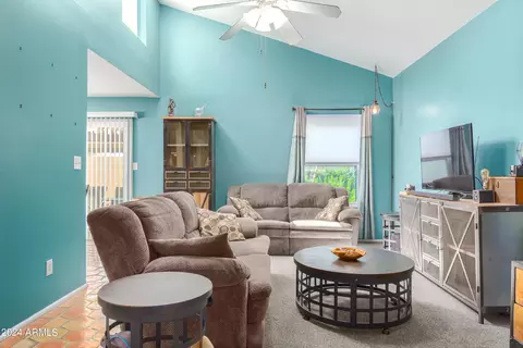 916 E Diamond Dr, Tempe, AZ 85283 photo 5