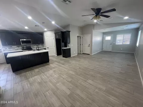 101 W Brooks St, Gilbert, AZ 85233 photo 9
